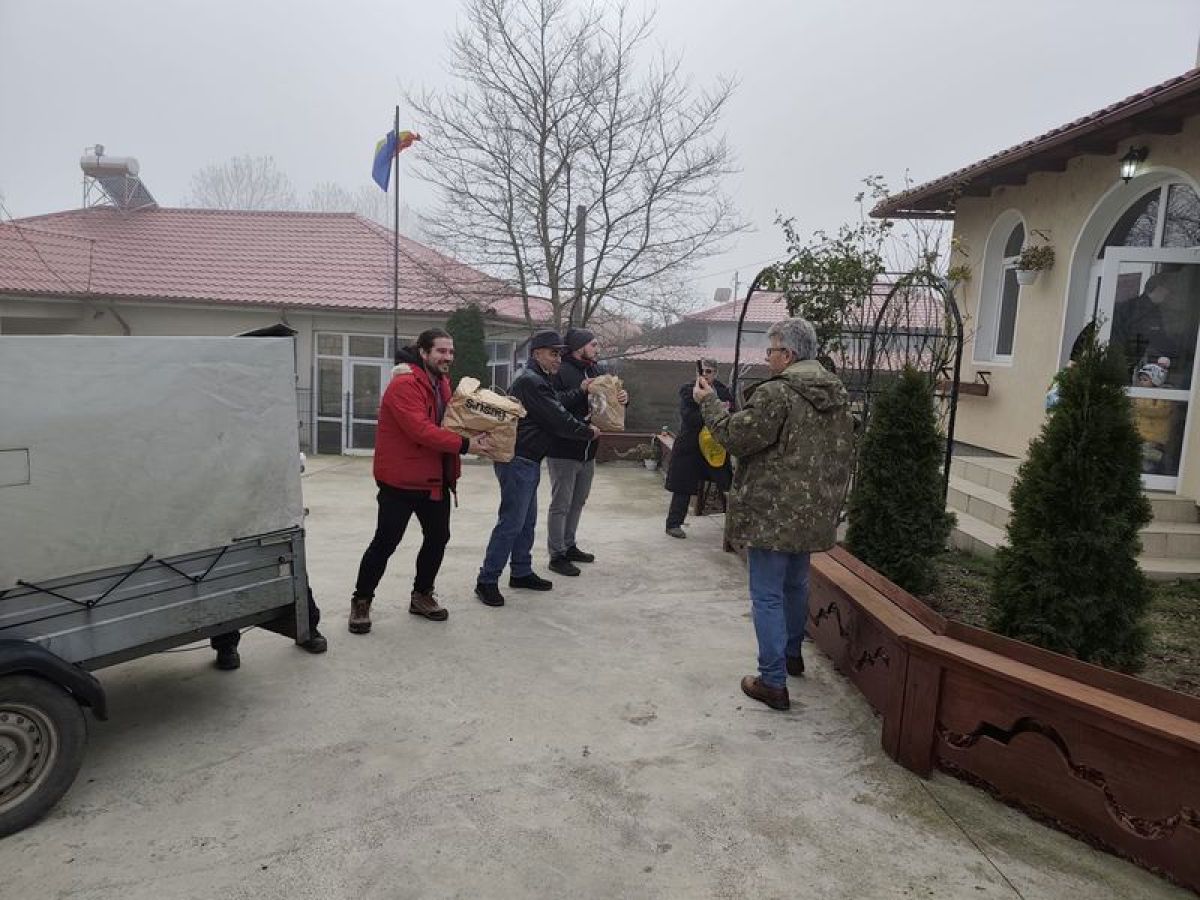 Voluntariat, caz umanitar